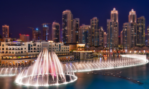 Танцующая вода. Музыкальный фонтан Дубай