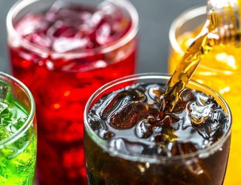 Диетическую газировку назвали одним из самых вредных продуктов