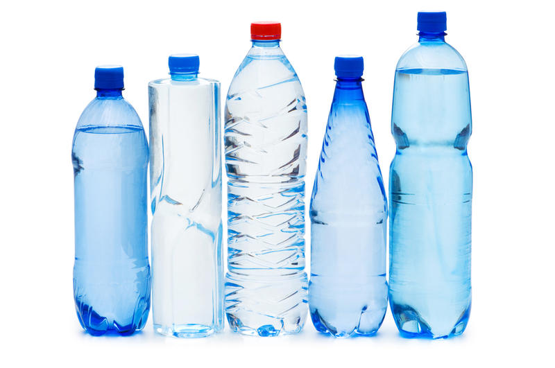 ПЭТ и ПК-бутыли для воды: реальность и миф