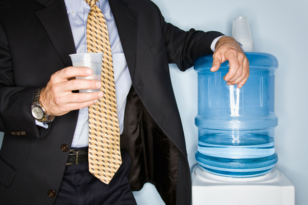 Доставка воды в офис - профилактика болезней работников