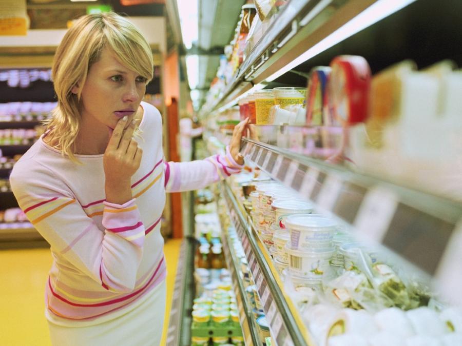 Просрочка. Чем грозит? Почему нельзя верить датам сохранности продуктов