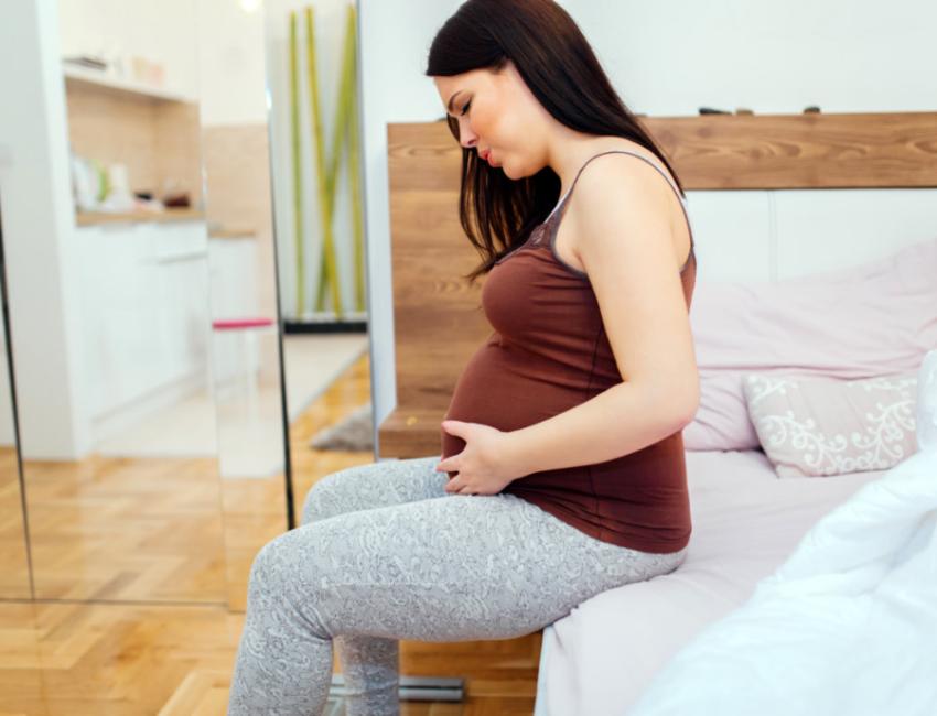 Как справиться с запорами при беременности