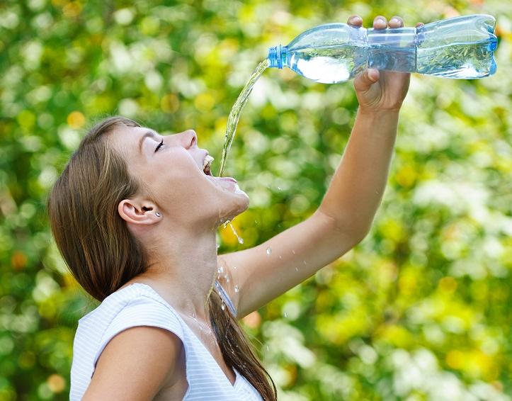 Живая вода. Как организм сигнализирует о недостатке жидкости