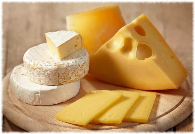 Врачи США предупреждают о связи между употреблением сыра и раковым заболеванием
