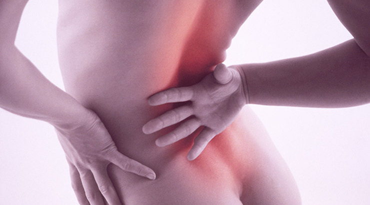 От чего болит спина и как её правильно лечить?